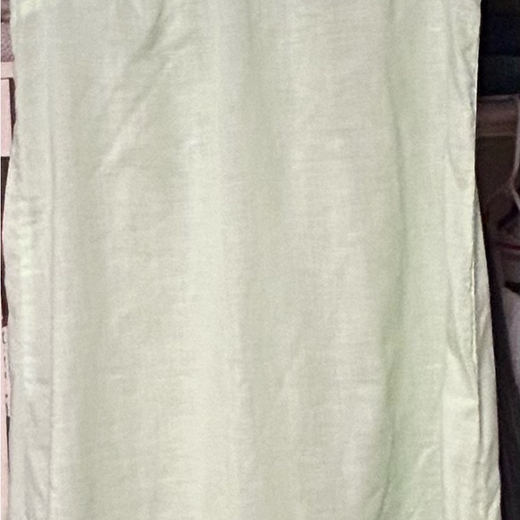 Vintage slip - beautiful green with flower detailing - Picture 3 of 4